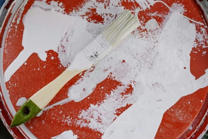 How to clean paint brushes